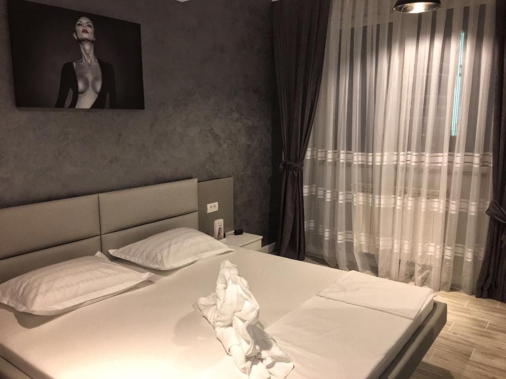 Arthemis Apartment Mamaia Eksteriør billede