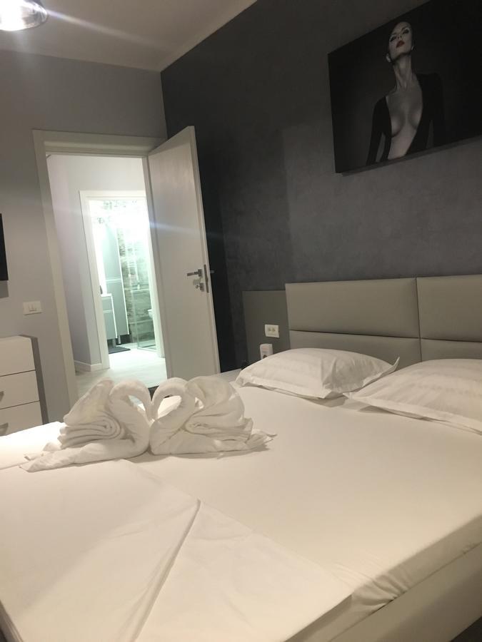 Arthemis Apartment Mamaia Eksteriør billede